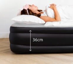 BluMill Luchtbed - 2-persoons - Ingebouwde Pomp - 203x152x36 Cm - Duurzame Keuze -Buitenkampeer Winkel 1200x1047 3
