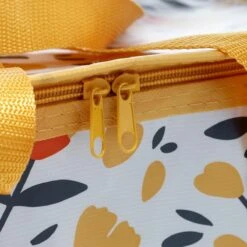 Kleine Lunch/sixpack Koeltas - Boterbloem Print - 20 X 30 Cm - 12 L 11 Kleine Lunch/sixpack Koeltas - Boterbloem Print - 20 X 30 Cm - 12 L -Buitenkampeer Winkel 1200x1200 1485