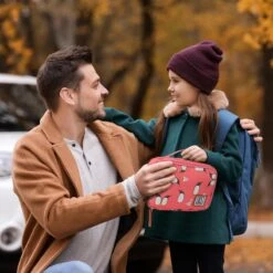 Brisby 4 Laags Geïsoleerde Koeltas - Lunchtas 1.5 Liter - Roze Pinguïn 12 Brisby 4 Laags Geïsoleerde Koeltas - Lunchtas 1.5 Liter - Roze Pinguïn -Buitenkampeer Winkel 1200x1200 1530