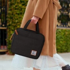 Brisby 4 Laags Geïsoleerde Koeltas - Lunchtas 4 Liter - Zwart 8 Brisby 4 Laags Geïsoleerde Koeltas - Lunchtas 4 Liter - Zwart -Buitenkampeer Winkel 1200x1200 1802