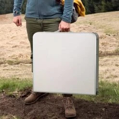 Merkloos Campingtafel - Opklapbaar - 75 X 55 X 70 Cm - Compact - Met Handvat 10 Merkloos Campingtafel - Opklapbaar - 75 X 55 X 70 Cm - Compact - Met Handvat -Buitenkampeer Winkel 1200x1200 916