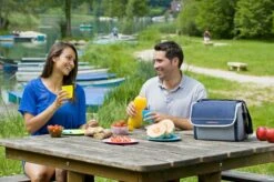 Campingaz Fold 'n Cool Koeltas - 10 Liter - Blauw/grijs -Buitenkampeer Winkel 1200x798 28