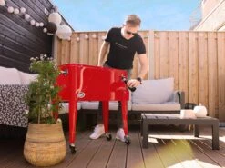 AXI Retro Cooler Rood - Koeler Met Wielen - 76L Inhoud - Koelbox Met Aftapkraan -Buitenkampeer Winkel 1200x900 40