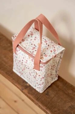 Little Dutch - Koeltas - Flowers & Butterflies -Buitenkampeer Winkel 800x1200 35