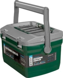 Stanley The Easy Carry Outdoor Cooler 6,6L - Koelbox - Green 25 Stanley The Easy Carry Outdoor Cooler 6,6L - Koelbox - Green -Buitenkampeer Winkel 963x1200 4